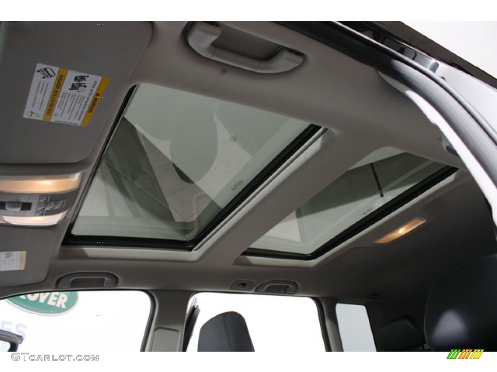 2011 GLK 350 4Matic - Black / Black photo #24