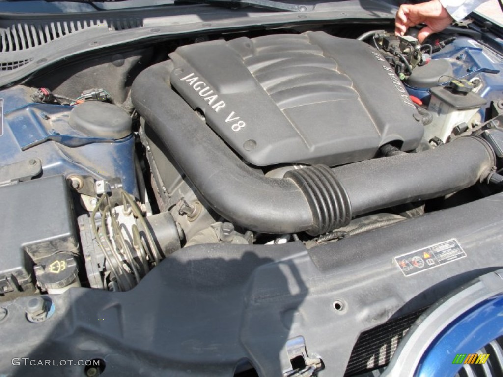 2002 S-Type 4.0 - Sapphire Blue Metallic / Charcoal photo #13