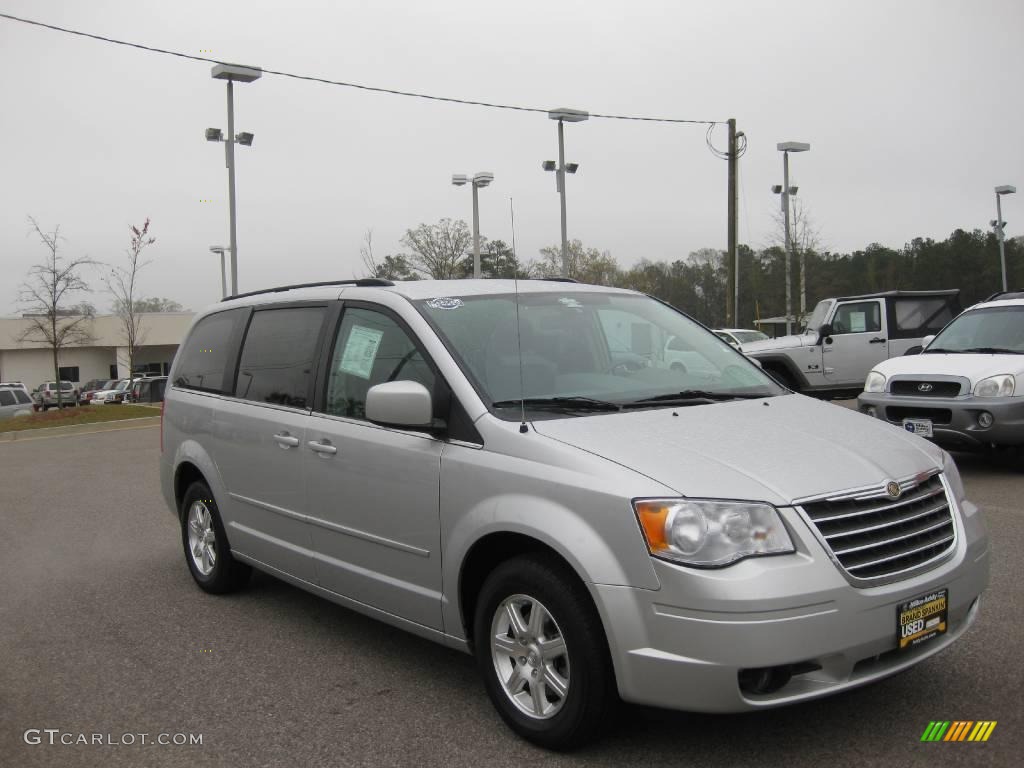 2008 Town & Country Touring - Bright Silver Metallic / Medium Slate Gray/Light Shale photo #23