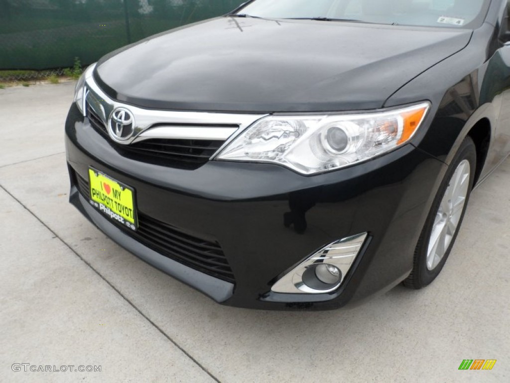 2012 Camry XLE V6 - Cosmic Gray Mica / Ivory photo #10