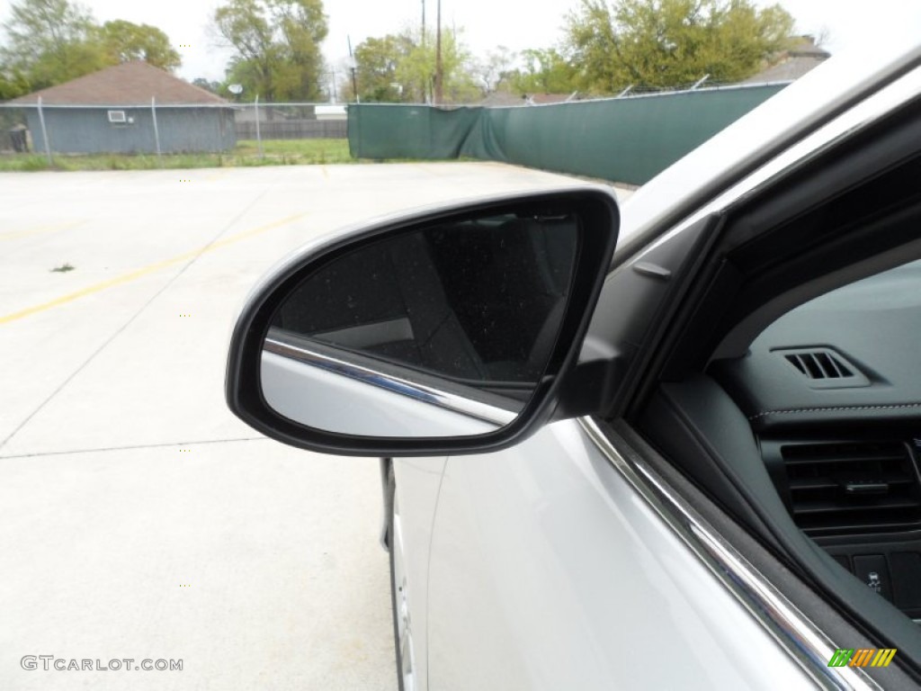 2012 Camry SE - Classic Silver Metallic / Black photo #13