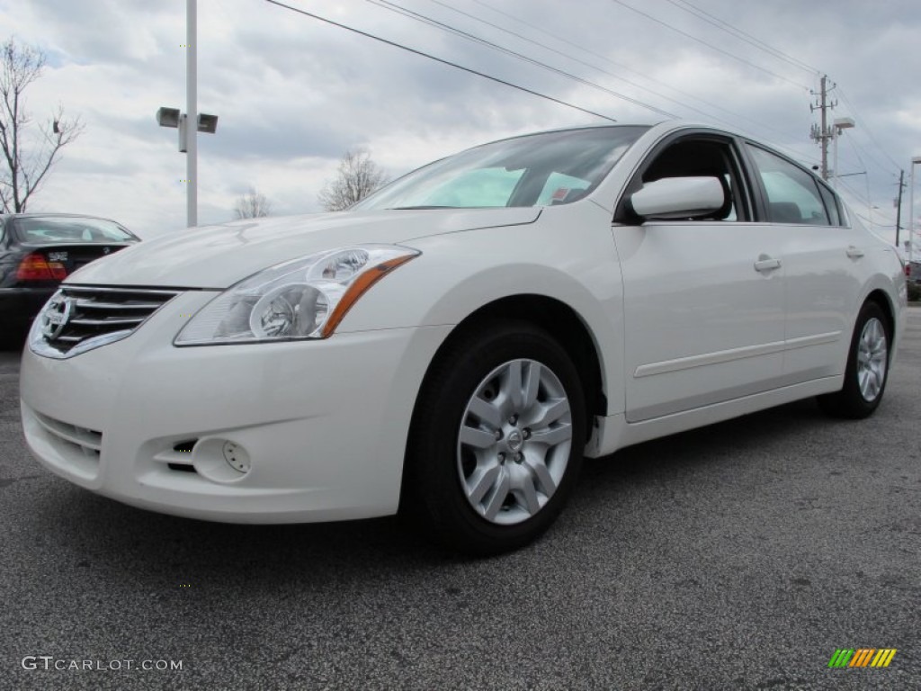 2010 Altima 2.5 - Winter Frost White / Charcoal photo #1