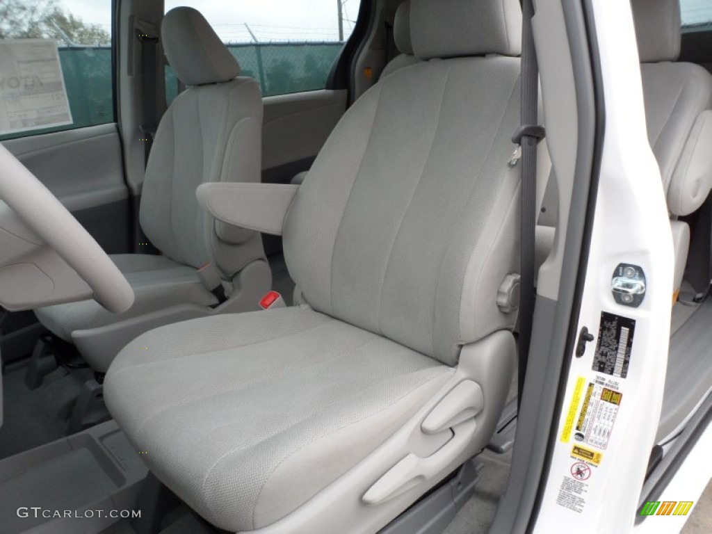 2012 Sienna  - Super White / Light Gray photo #25