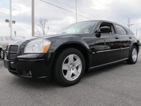 2006 Dodge Magnum SXT Data, Info and Specs