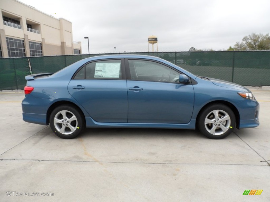 2012 Corolla S - Tropical Sea Metallic / Dark Charcoal photo #2