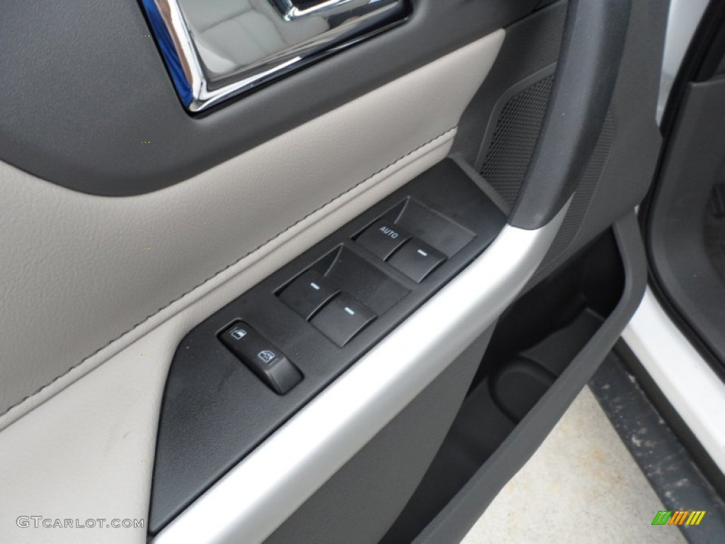 2012 Edge SEL EcoBoost - White Platinum Metallic Tri-Coat / Medium Light Stone photo #27