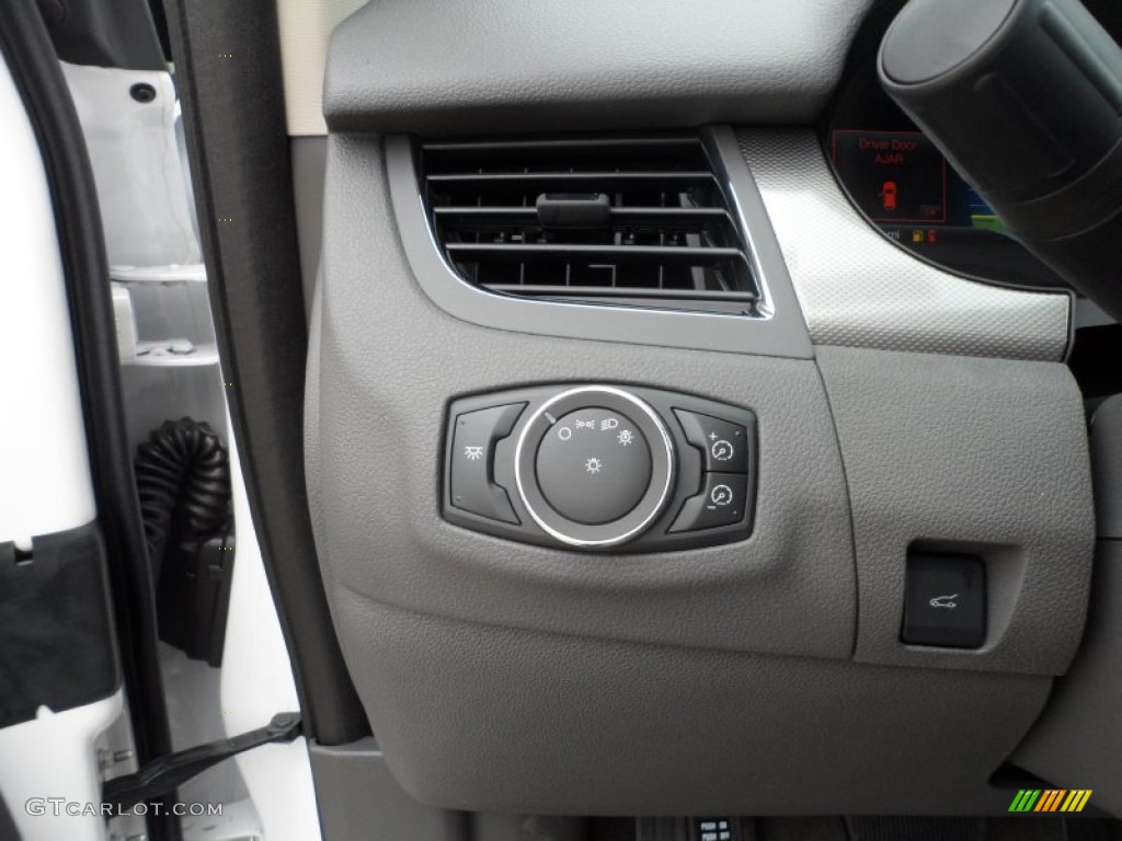 2012 Edge SEL EcoBoost - White Platinum Metallic Tri-Coat / Medium Light Stone photo #38