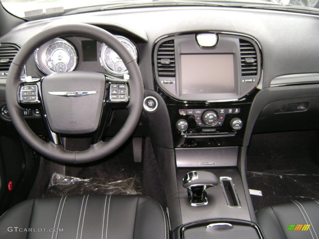 2012 Chrysler 300 S V6 Black Dashboard Photo #62074097