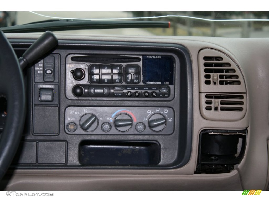 1997 Tahoe LS 4x4 - Emerald Green Metallic / Tan photo #11