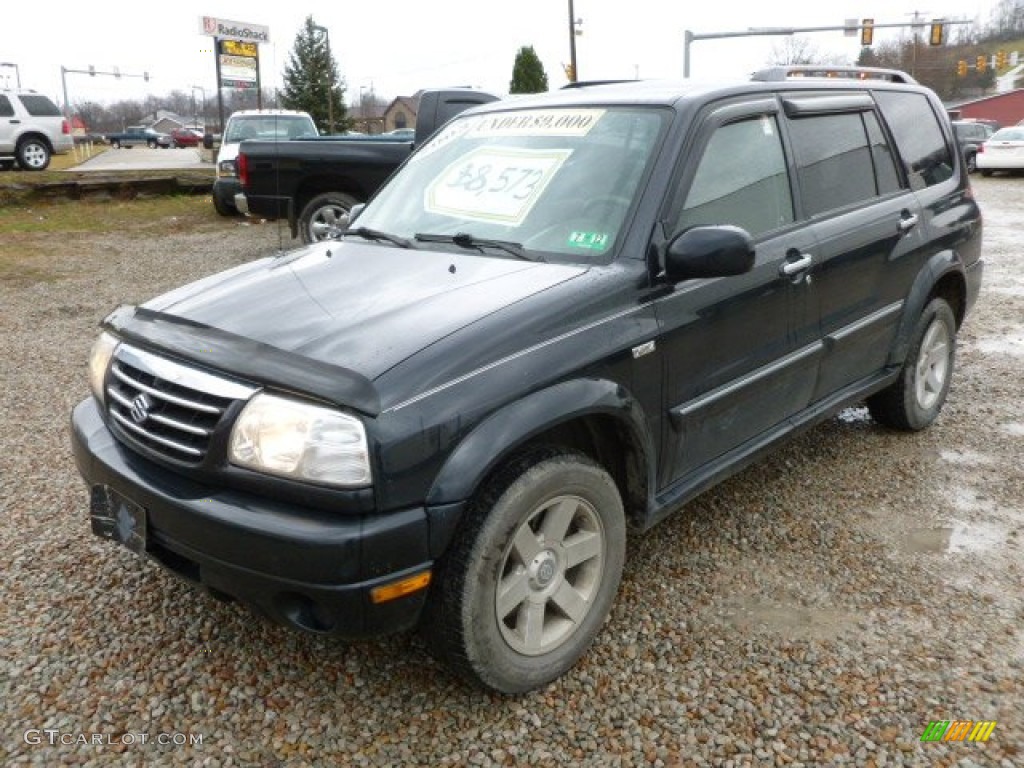 2003 XL7 Touring 4x4 - Black Onyx / Gray photo #1