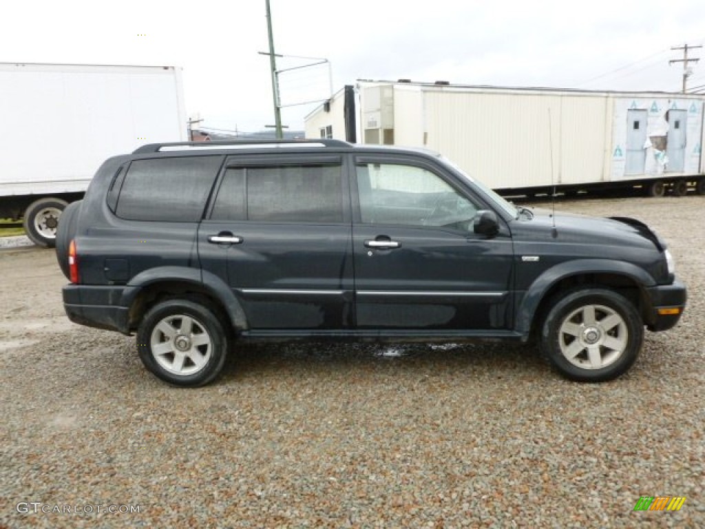2003 XL7 Touring 4x4 - Black Onyx / Gray photo #6
