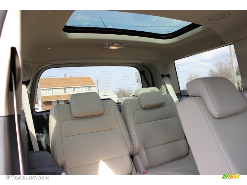 2009 Ford Flex Limited AWD Rear Seat Photo #62077178