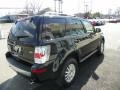 Black - Mariner V6 Premier 4WD Photo No. 9