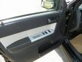 Black - Mariner V6 Premier 4WD Photo No. 14