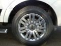 2012 White Platinum Metallic Tri-Coat Lincoln Navigator 4x4  photo #17