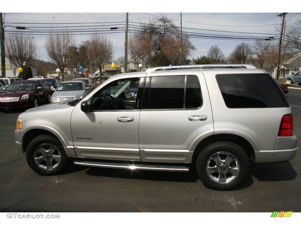 2004 Explorer Limited AWD - Silver Birch Metallic / Graphite photo #7