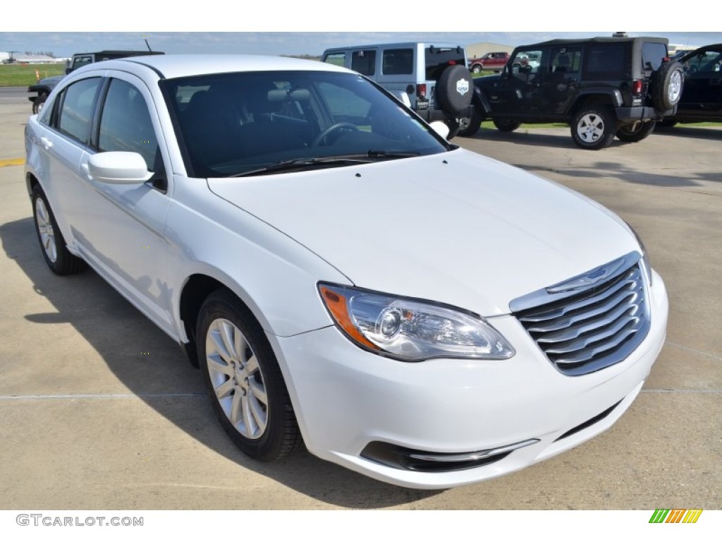 2012 200 LX Sedan - Bright White / Black photo #9