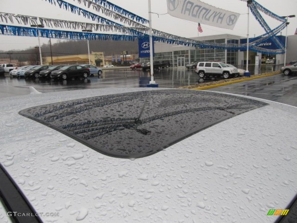 2012 Elantra Limited - Silver / Gray photo #3
