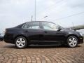 Black - Jetta SE Sedan Photo No. 6
