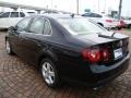 Black - Jetta SE Sedan Photo No. 11