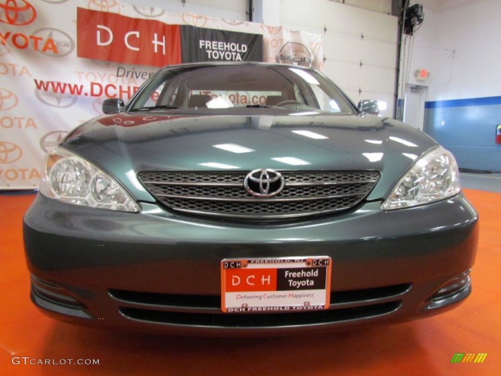 2003 Camry LE - Aspen Green Pearl / Stone photo #2