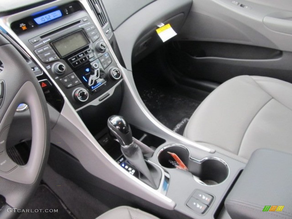 2012 Hyundai Sonata Limited 2.0T Controls Photo #62083551