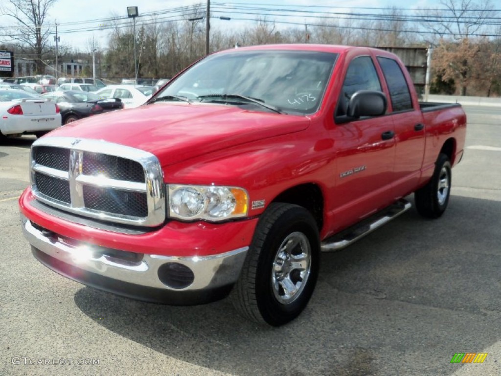 2004 Ram 1500 SLT Quad Cab 4x4 - Flame Red / Dark Slate Gray photo #2