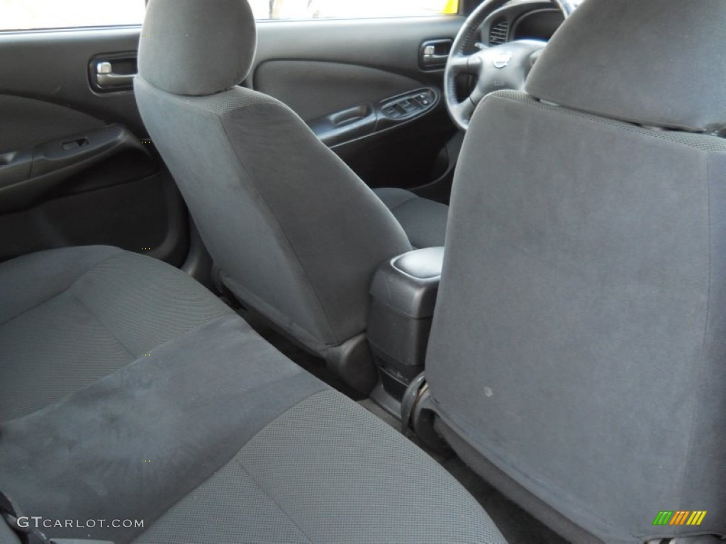 2006 Sentra 1.8 S Special Edition - Sunburst Yellow / Charcoal photo #15