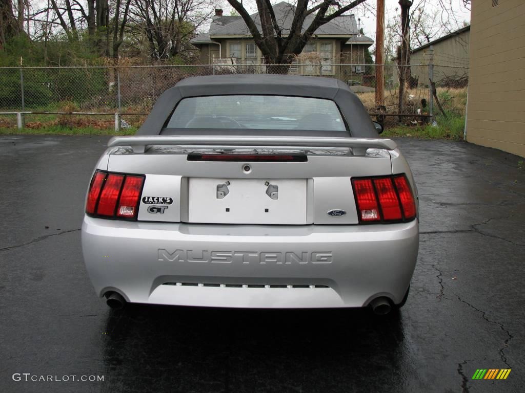 2004 Mustang GT Convertible - Silver Metallic / Medium Graphite photo #6