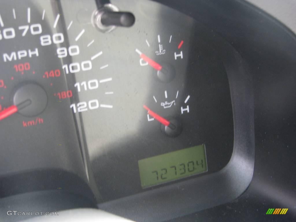 2005 F150 XLT SuperCab 4x4 - Bright Red / Medium Flint/Dark Flint Grey photo #16
