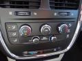 Stone White - Grand Caravan Mainstreet Photo No. 26
