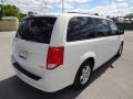 Stone White - Grand Caravan Mainstreet Photo No. 9