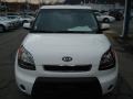 2010 Clear White Kia Soul +  photo #3