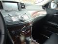 Platinum Graphite - M 35x AWD Sedan Photo No. 20