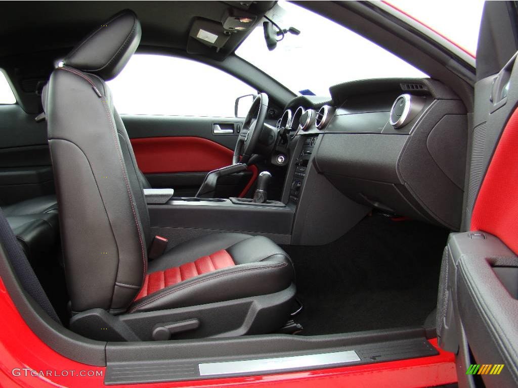 2007 Mustang Shelby GT500 Coupe - Torch Red / Black Leather photo #19