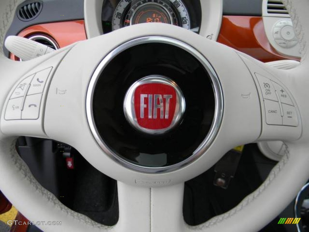 2012 Fiat 500 Lounge Controls Photo #62108378