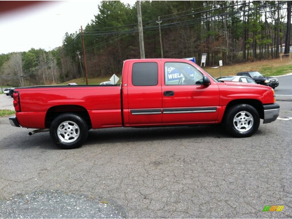 2004 Silverado 1500 LS Extended Cab - Victory Red / Dark Charcoal photo #2