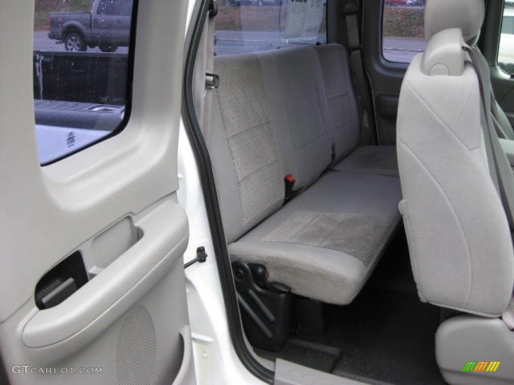 2004 F150 XL Heritage SuperCab 4x4 - Oxford White / Heritage Graphite Grey photo #21