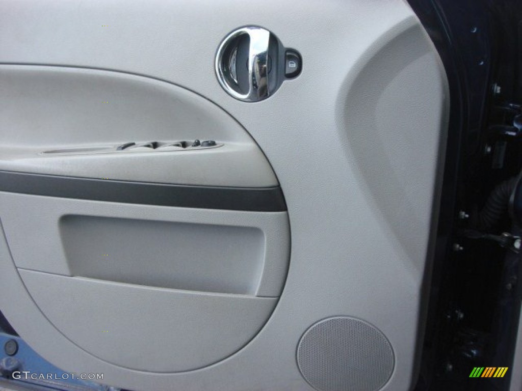 2010 HHR LS - Imperial Blue Metallic / Gray photo #13