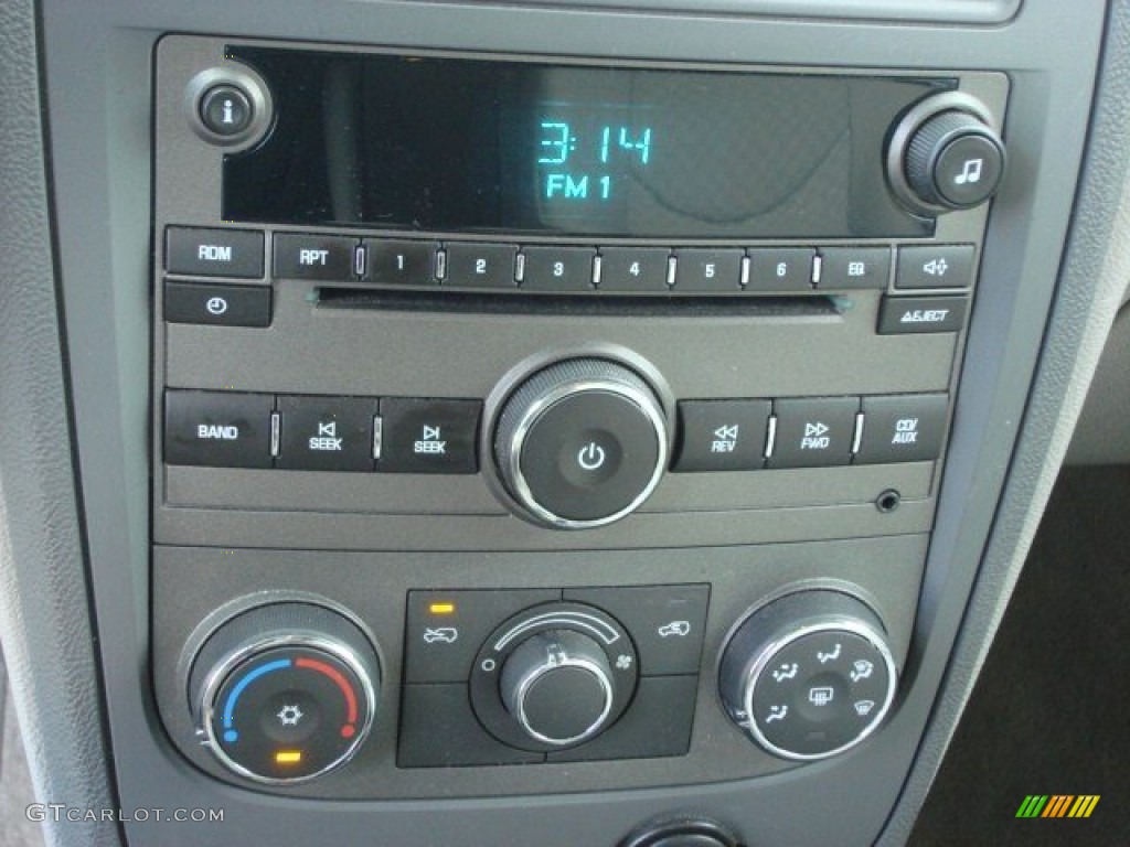 2010 HHR LS - Imperial Blue Metallic / Gray photo #14