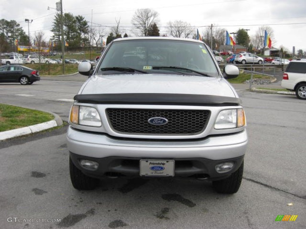 2003 F150 XLT SuperCab 4x4 - Silver Metallic / Medium Graphite Grey photo #3
