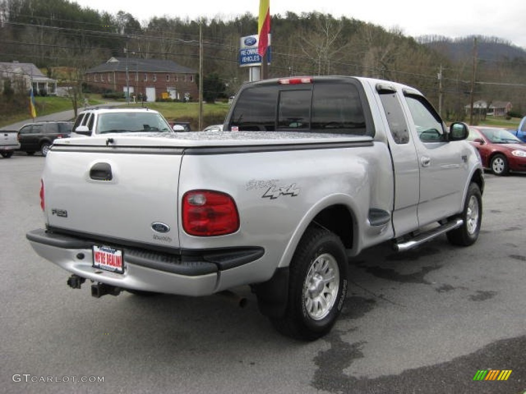 2003 F150 XLT SuperCab 4x4 - Silver Metallic / Medium Graphite Grey photo #6