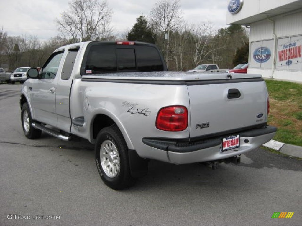 2003 F150 XLT SuperCab 4x4 - Silver Metallic / Medium Graphite Grey photo #8
