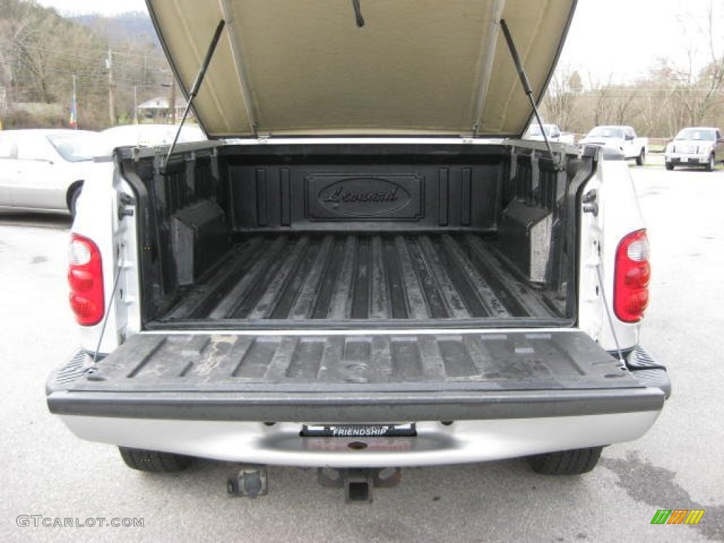 2003 F150 XLT SuperCab 4x4 - Silver Metallic / Medium Graphite Grey photo #9