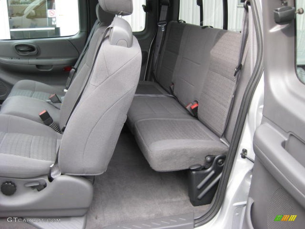 Medium Graphite Grey Interior 2003 Ford F150 XLT SuperCab 4x4 Photo #62113254
