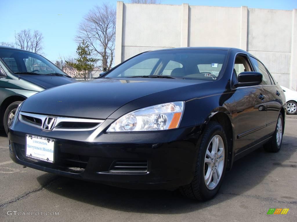 2006 Accord SE Sedan - Nighthawk Black Pearl / Ivory photo #1