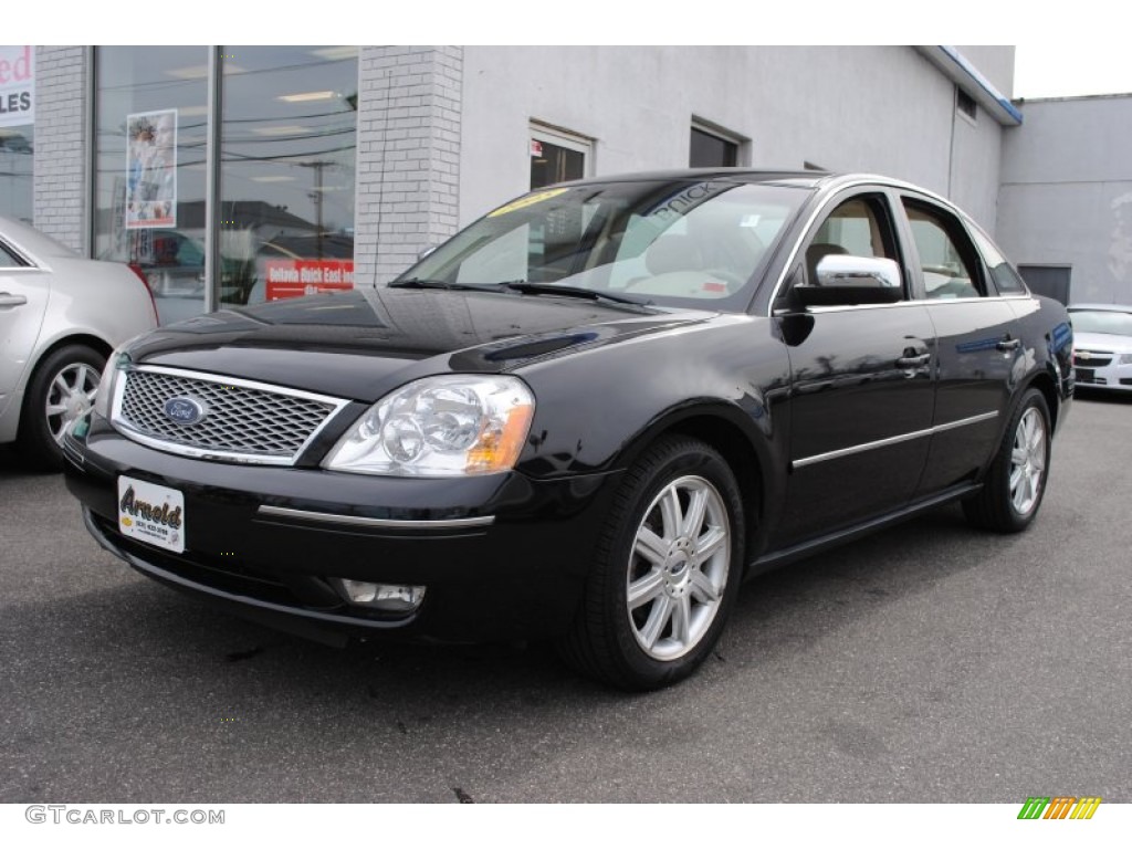 2005 Five Hundred Limited - Black / Pebble Beige photo #1