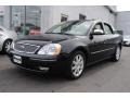 2005 Black Ford Five Hundred Limited  photo #1