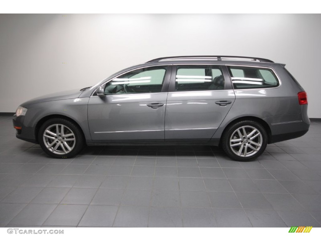 United Gray 2008 Volkswagen Passat Turbo Wagon Exterior Photo #62115920