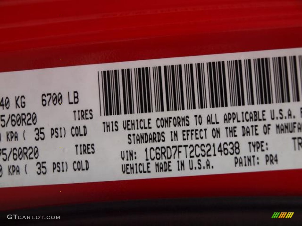 2012 Ram 1500 Express Quad Cab 4x4 - Flame Red / Dark Slate Gray/Medium Graystone photo #7